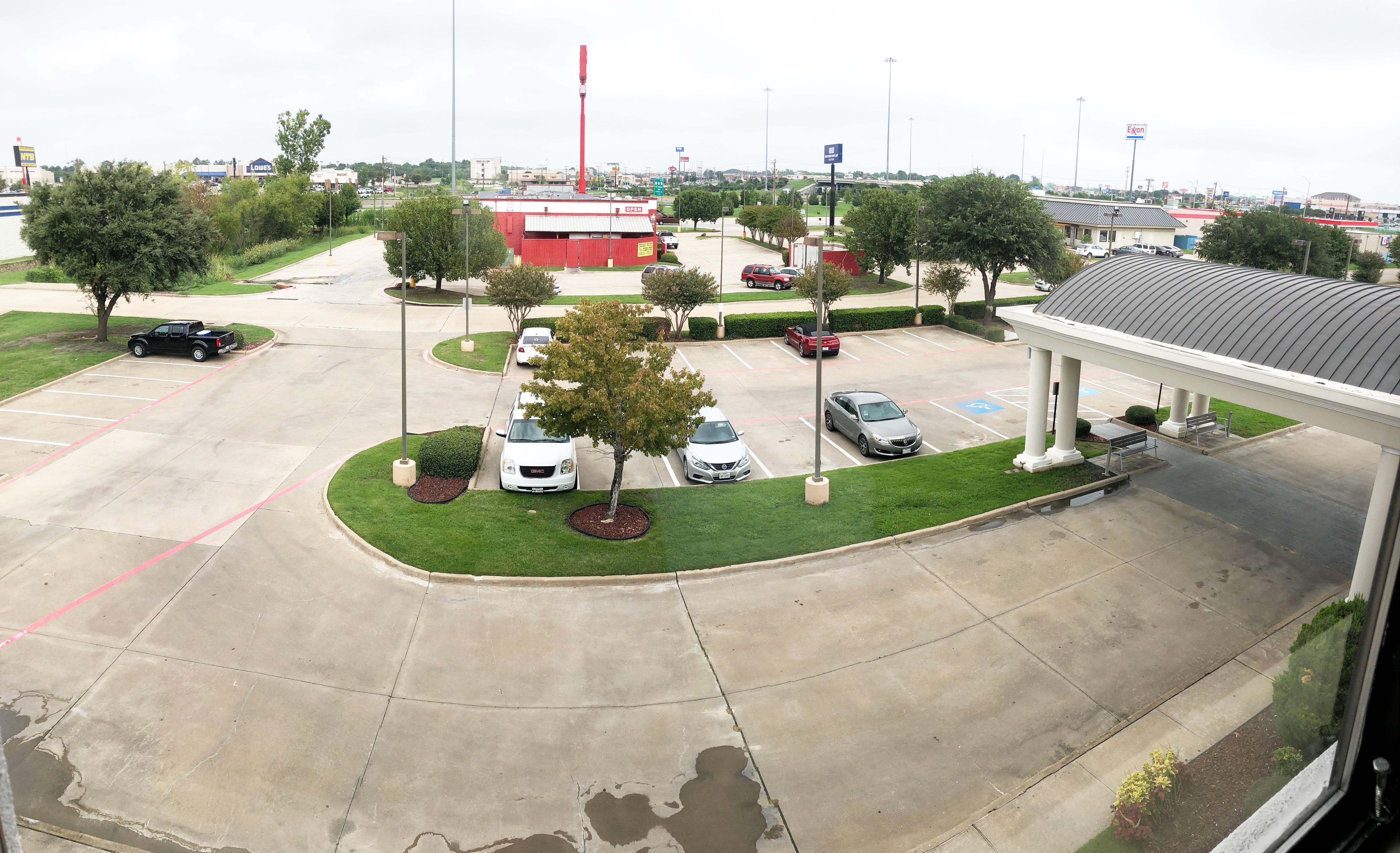 Holiday Inn Express Hotel & Suites Greenville By Ihg Bagian luar foto