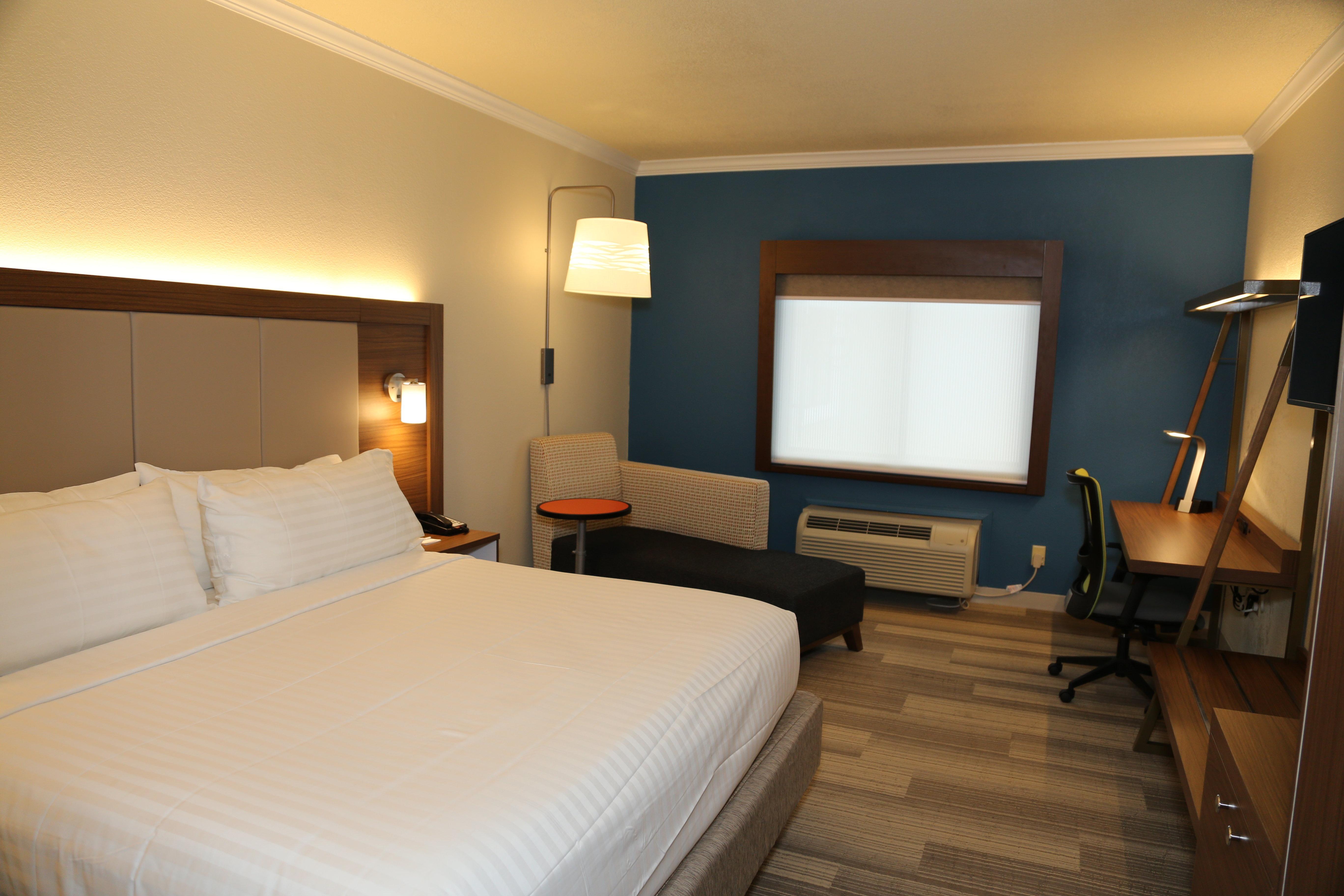 Holiday Inn Express Hotel & Suites Greenville By Ihg Bagian luar foto
