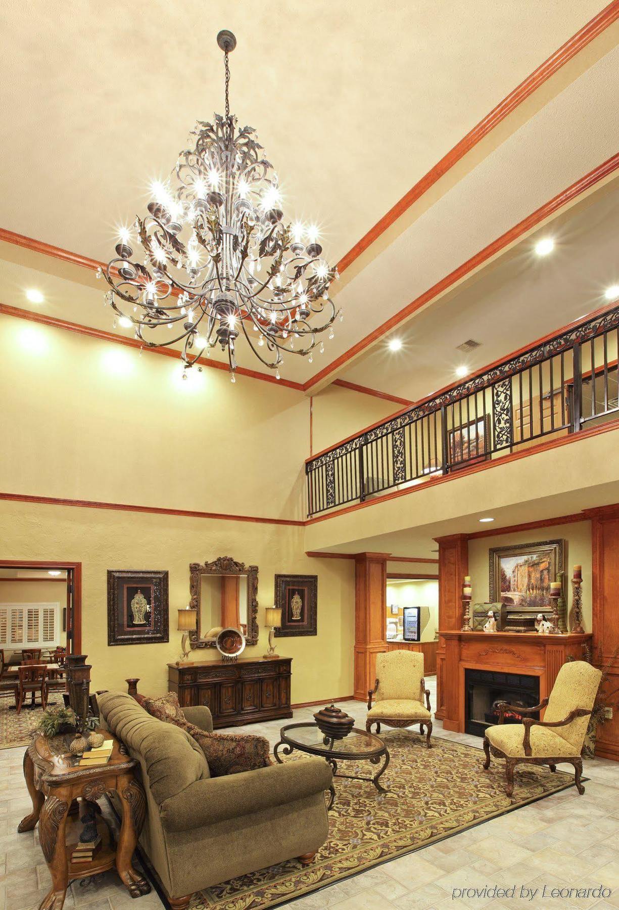 Holiday Inn Express Hotel & Suites Greenville By Ihg Bagian luar foto