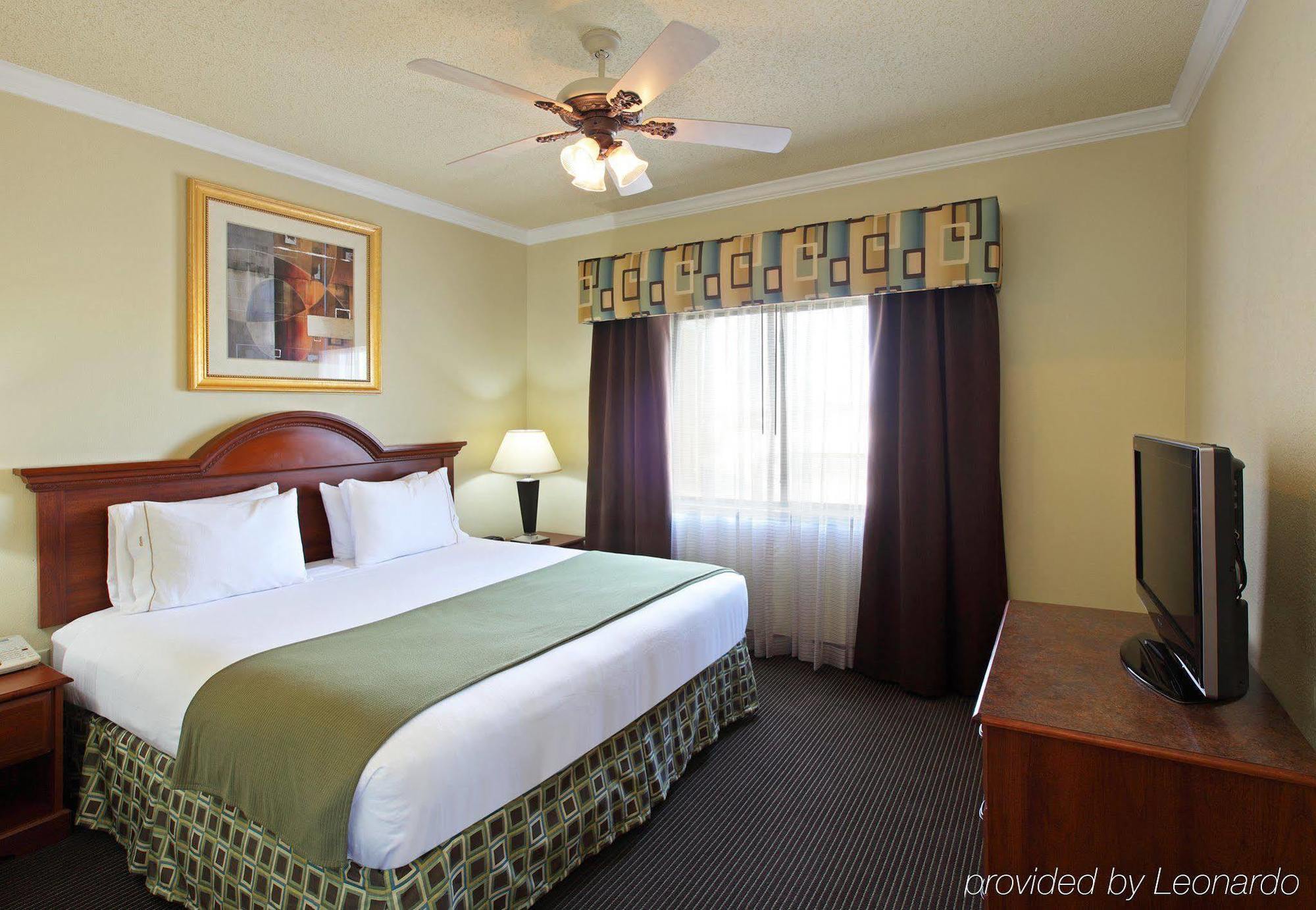 Holiday Inn Express Hotel & Suites Greenville By Ihg Ruang foto